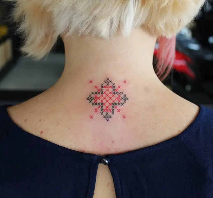 Tatuagens de ponto cruz 