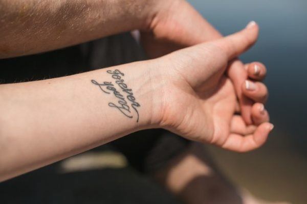 Tatuagens de família expressam afeto pela família 
