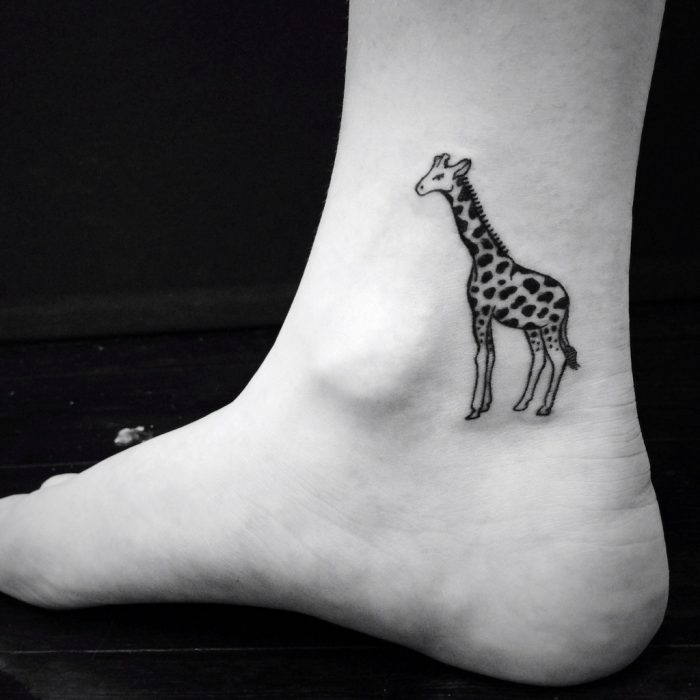 Tatuagem de girafa 