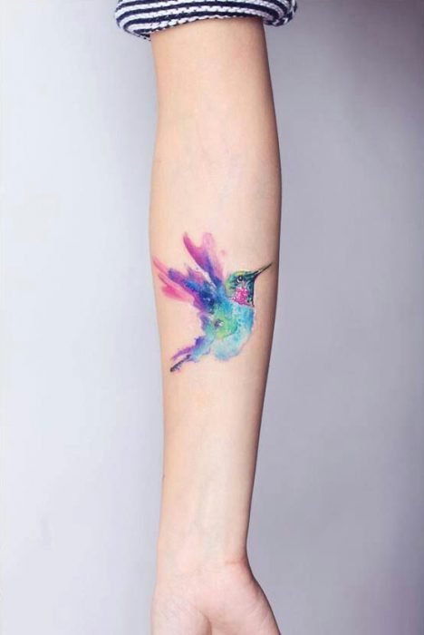 Tatuagem de beija-flor 