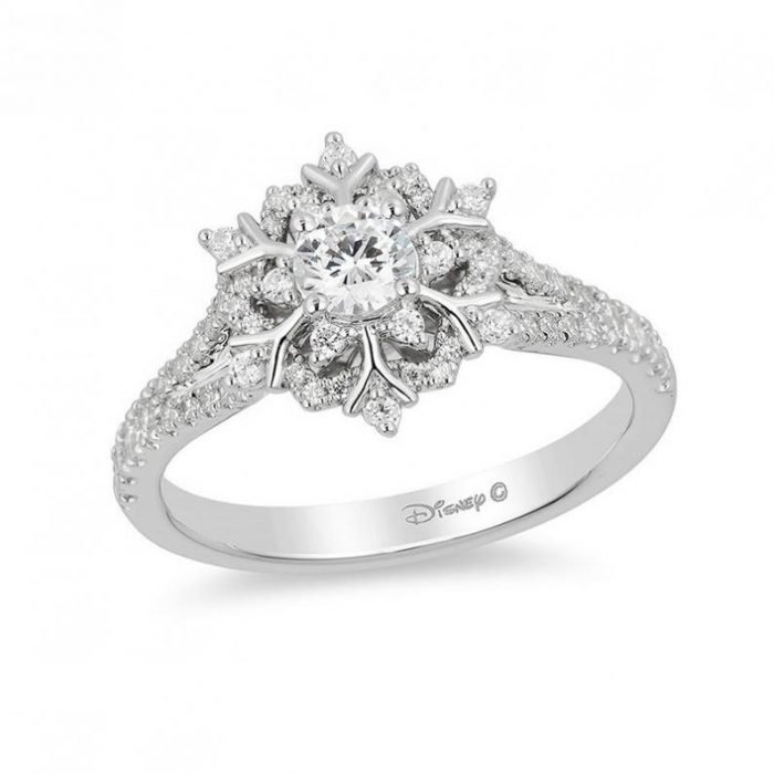 Anel de noivado inspirado na princesa Elsa da linha Disney Enchanted Fine Jewelry