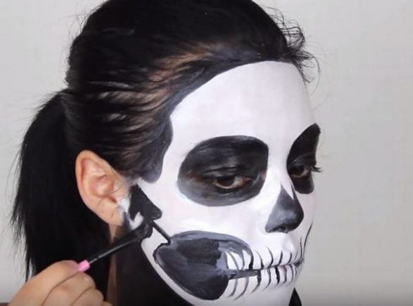 maquiagem-halloween-esqueleto-passo-6
