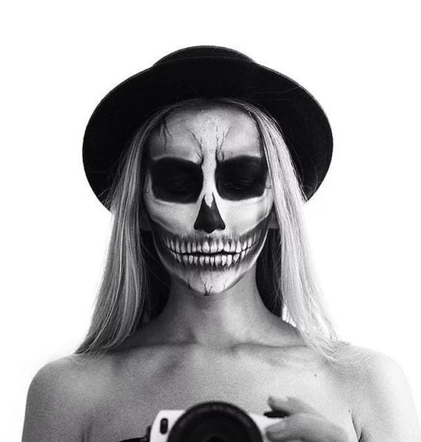 o esqueleto-maquiagem-halloween