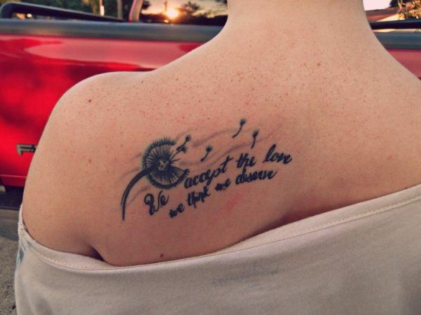 frases-tatuagens-mulher-quero-ter-aceitamos-o-amor-que-acreditamos-merecer