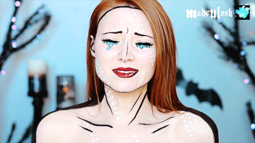 GIF Girl com maquiagem para o halloween no estilo cartoon pop art 